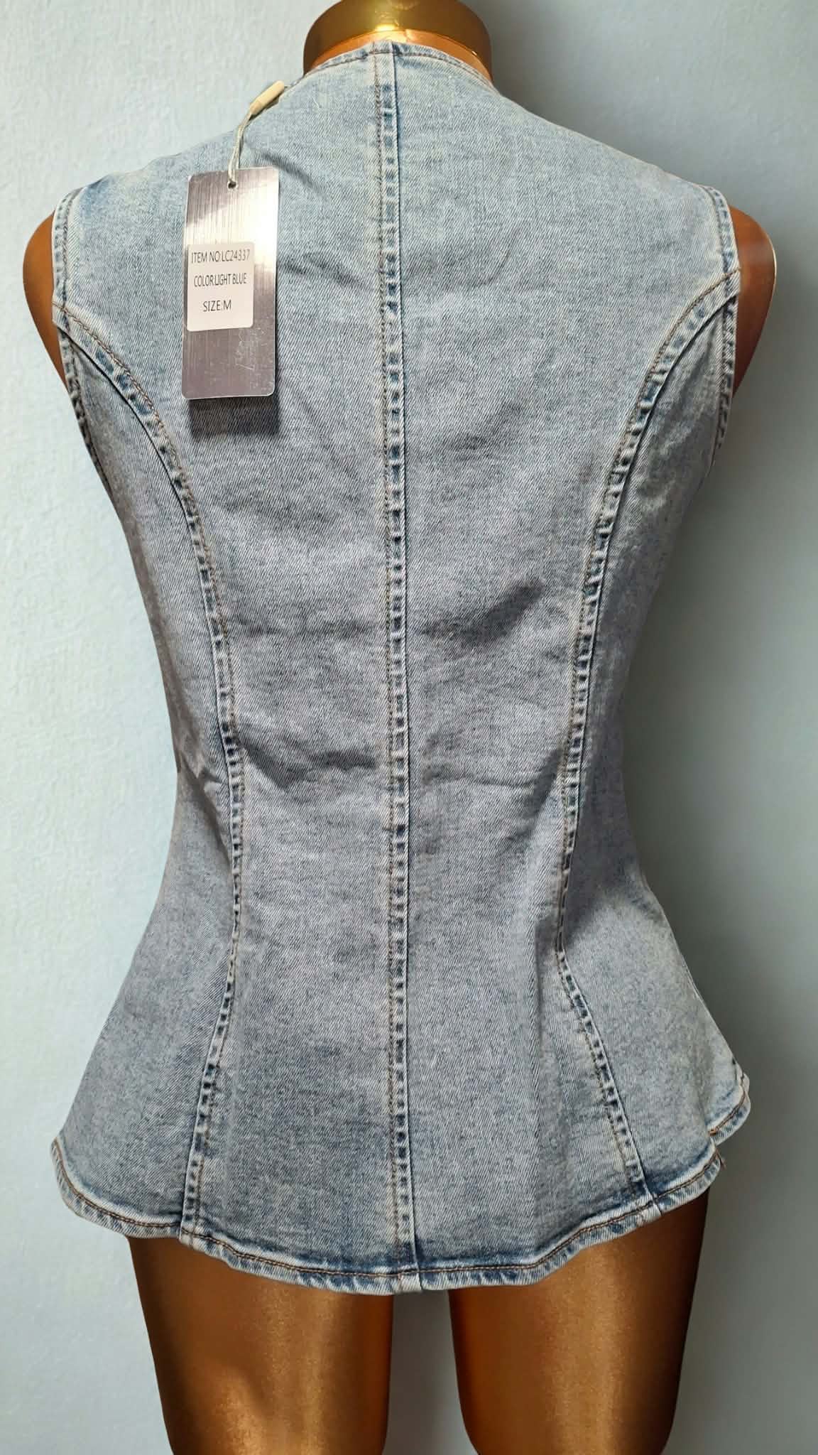 LC24337 - LUCY