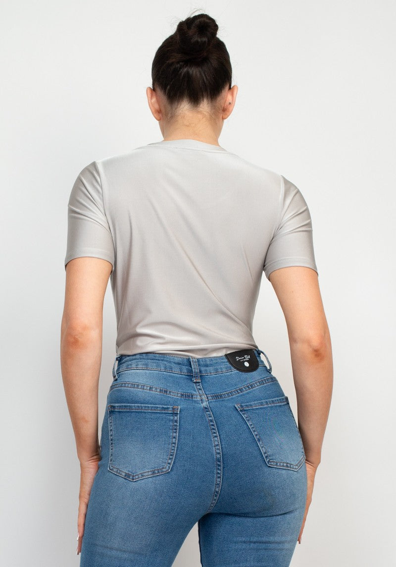 Top Básico de Cuello Redondo Sólido