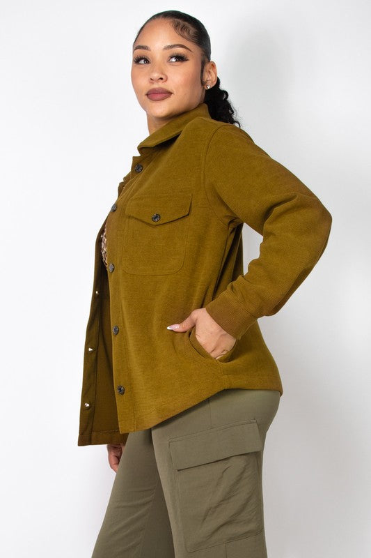 Buttoned pocket jacket